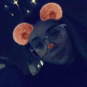 Meet your Posher, Kaylee